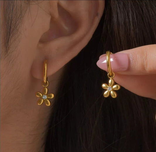 Zica Flora Earrings close-up — waterproof hypoallergenic gold earrings | Glitze Accessories