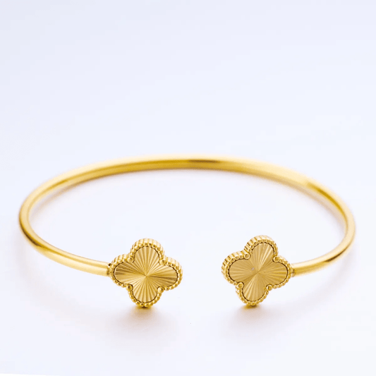 Clover Bangle side view – adjustable waterproof stainless steel bangle by Glitze Accessories