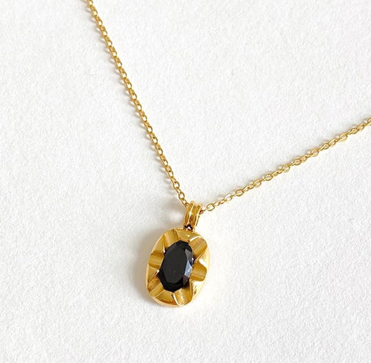 Glitze Accessories Alara gold necklace — tarnish-free, waterproof, hypoallergenic jewellery Pakistan