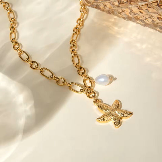 Glitze Accessories Aegean gold necklace — tarnish-free, waterproof, hypoallergenic jewellery Pakistan