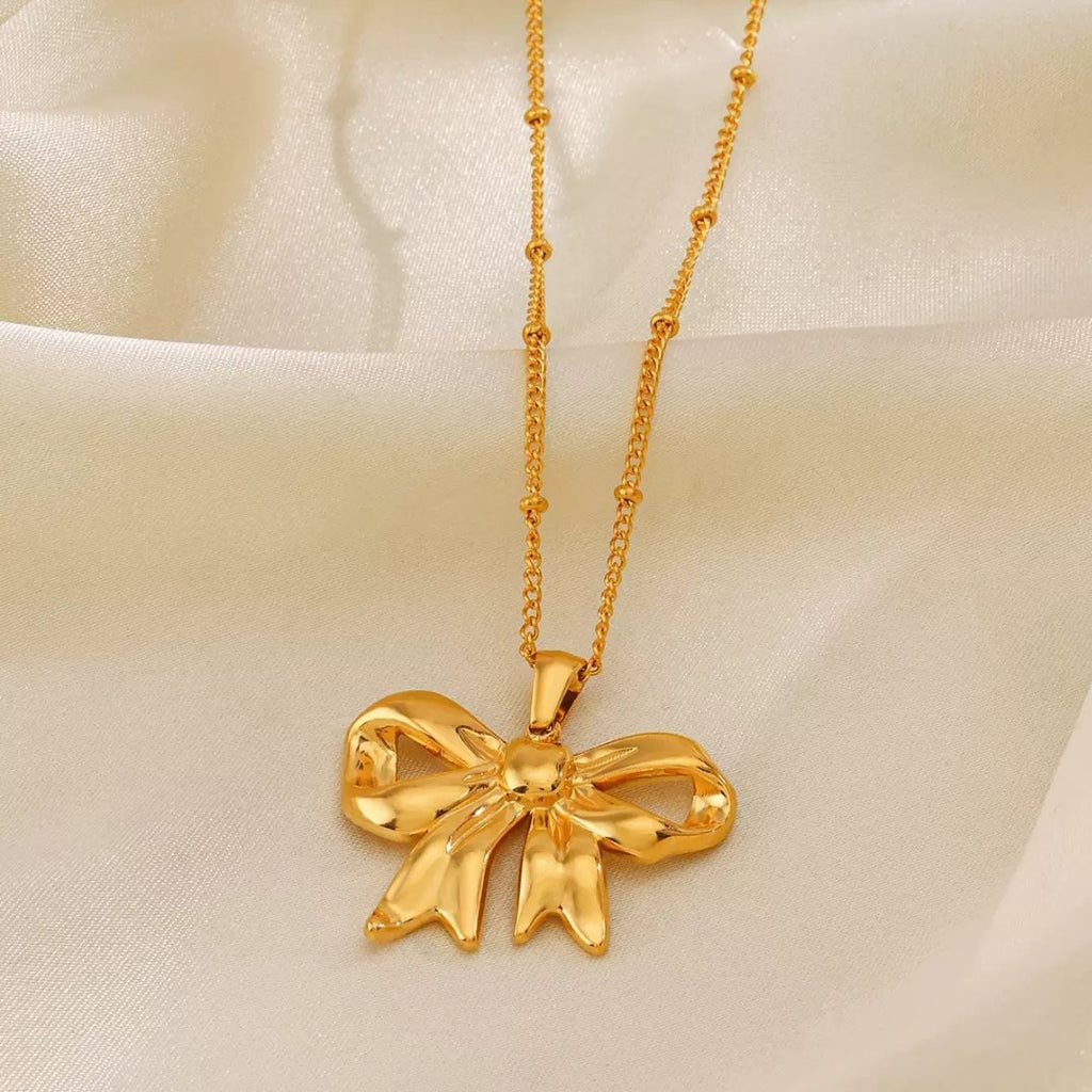 Chunky Bow Necklace