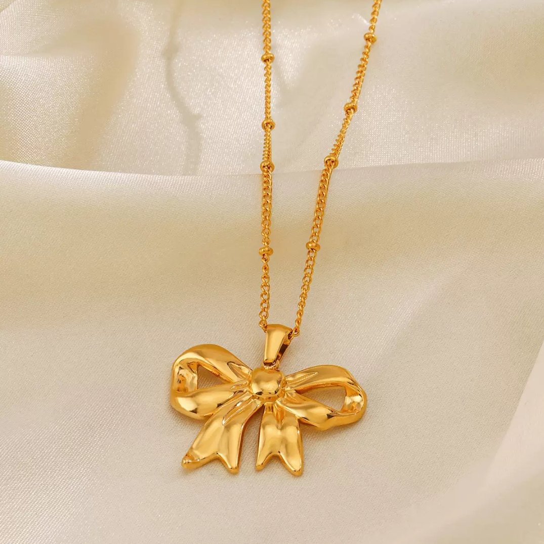 Chunky Bow Necklace