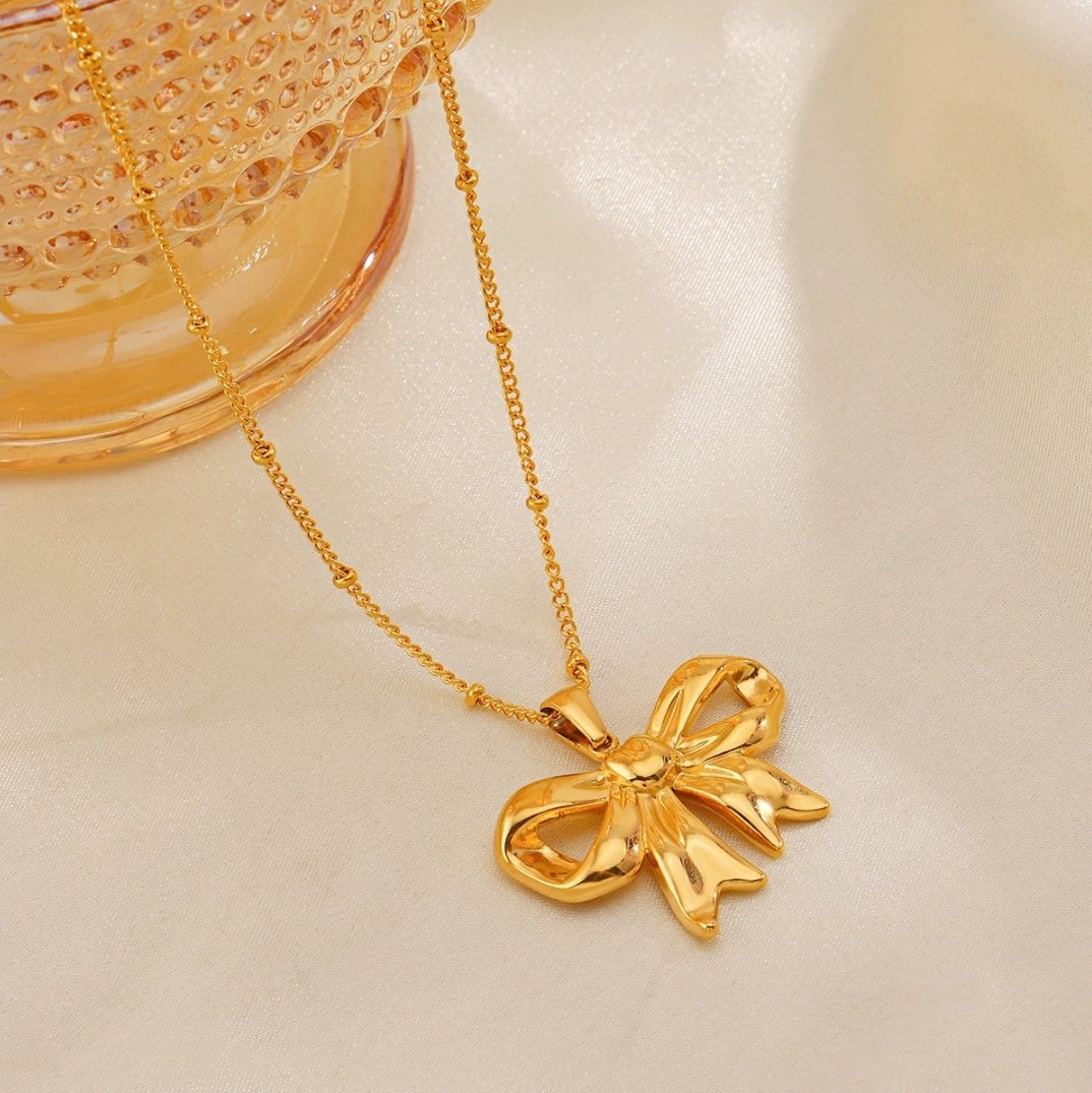 Chunky Bow Necklace - Glitze Accessories