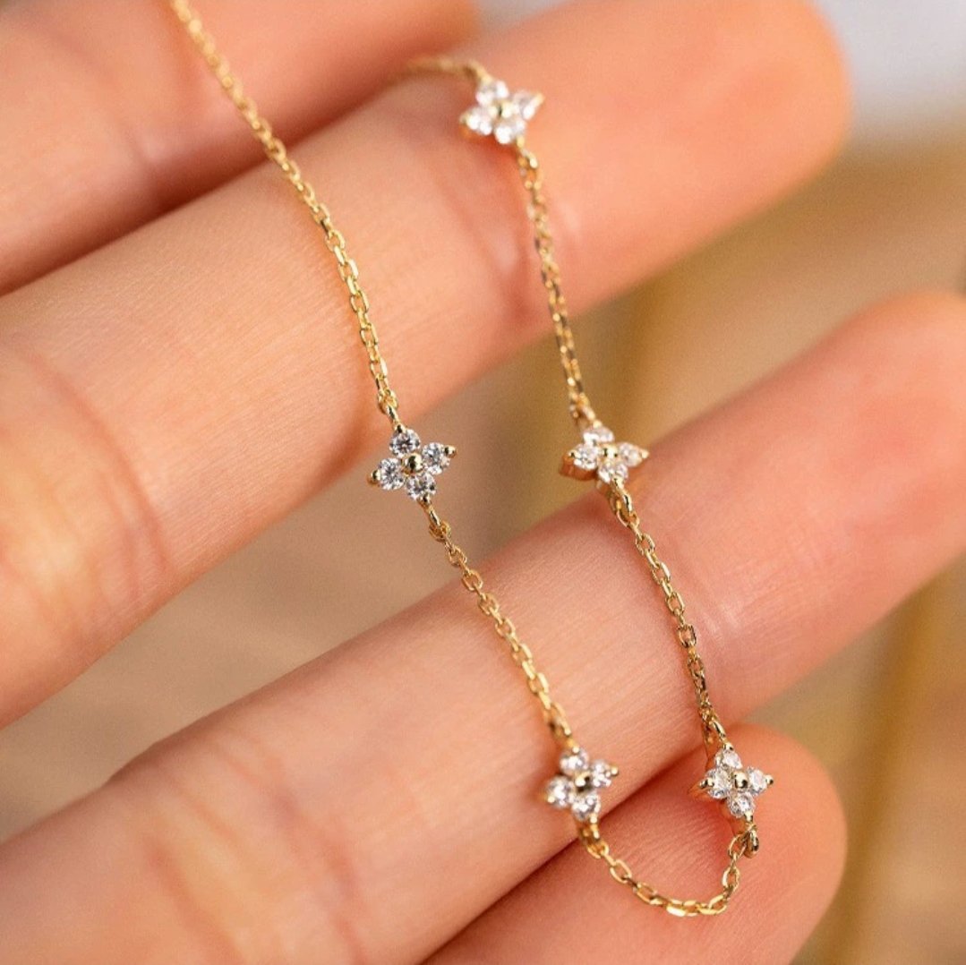 Zyrah (Golden) - Glitze Accessories