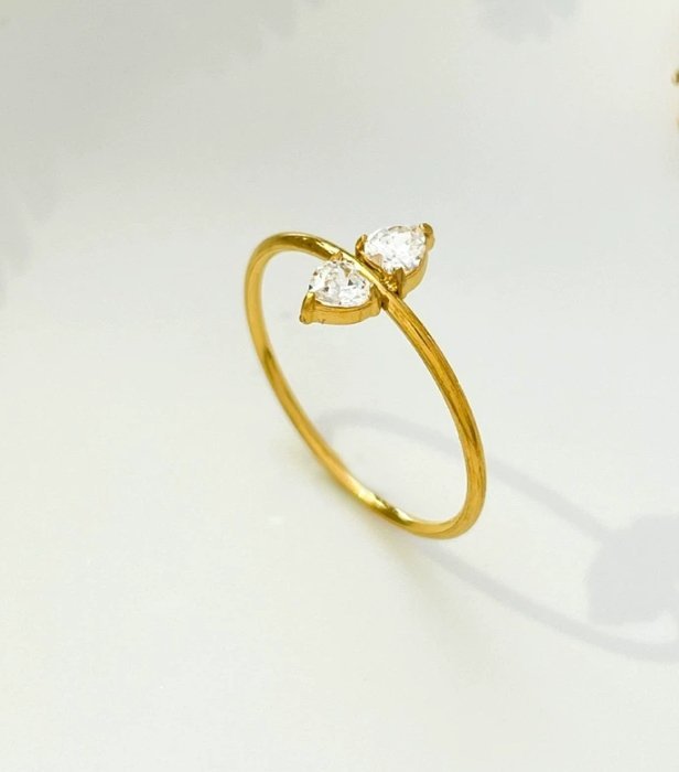 Nolya - Glitze Accessories