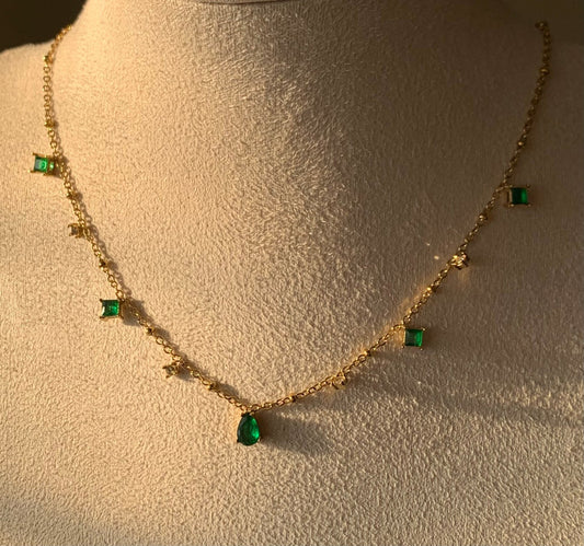 Glitze Accessories Ruva gold necklace — tarnish-free, waterproof, hypoallergenic jewellery Pakistan