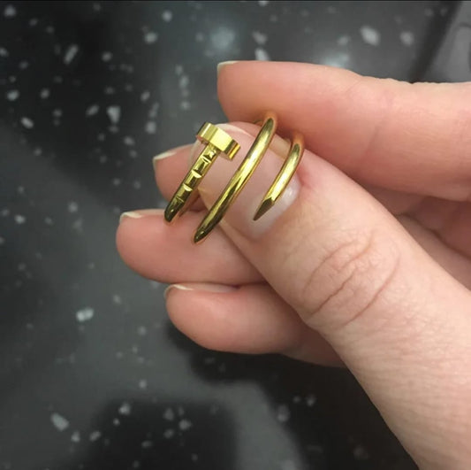 Elana Ring styled — waterproof hypoallergenic gold ring | Glitze Accessories