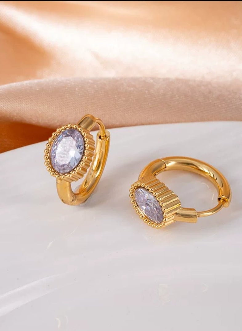 Glitze Accessories Regal jewelry piece featuring sparkling embellishments and intricate design.