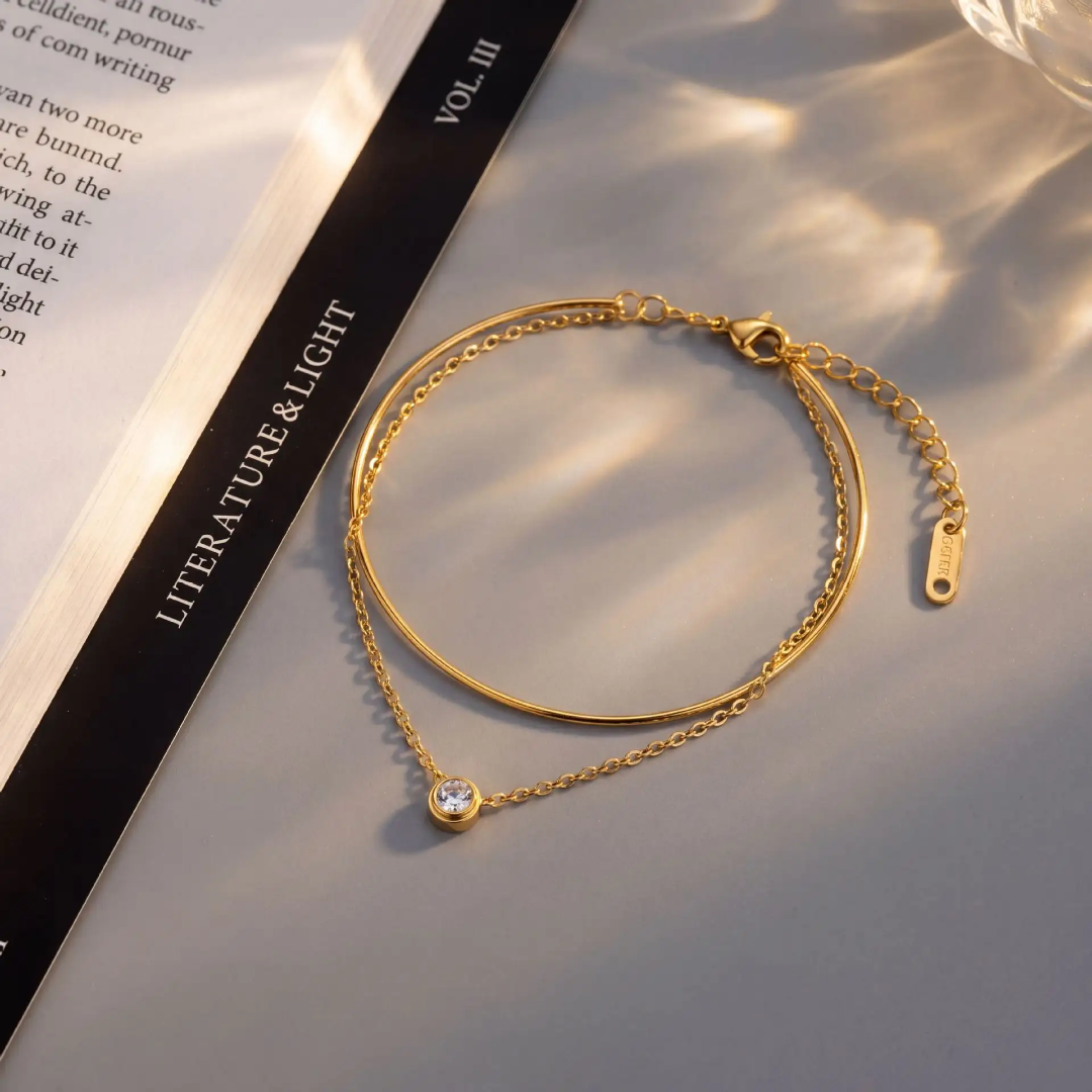 Breeza Bracelet in 18K gold plated stainless steel, view 3