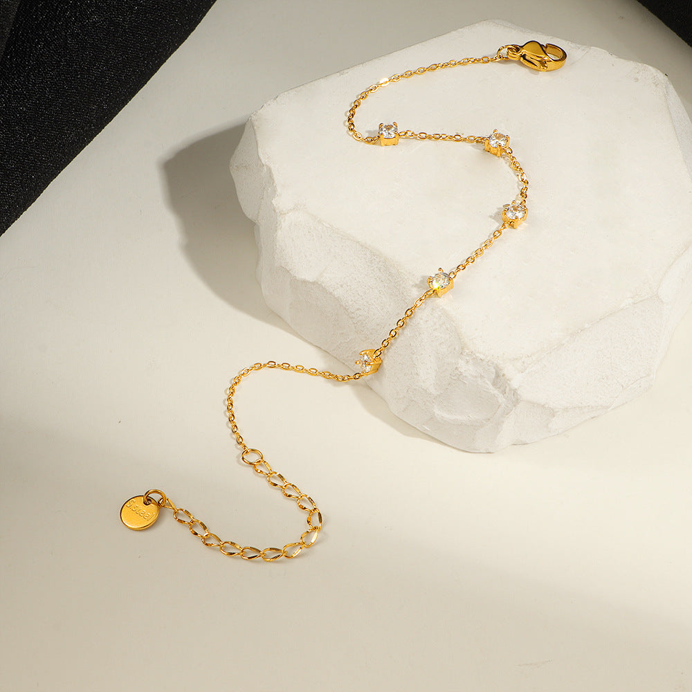 Lucent Bracelet – 18K gold plated crystal chain bracelet in Pakistan by Glitze Accessories