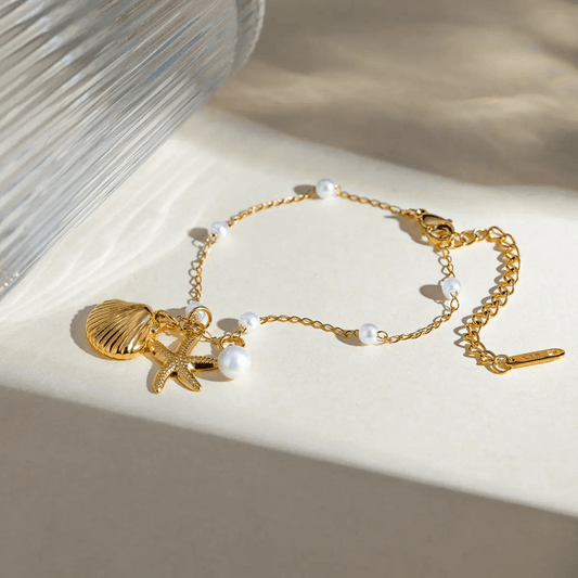 Froth Bracelet close-up — waterproof hypoallergenic gold bracelet | Glitze Accessories